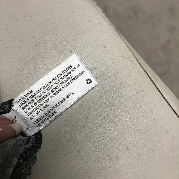 Romper - Picture 6 of 7